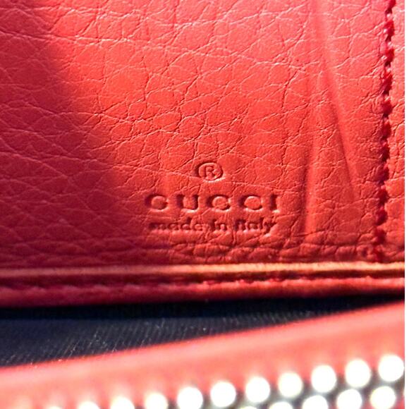 Gucci Pebbled Calfskin Soho Zip Around Wallet - Picture 6 of 9